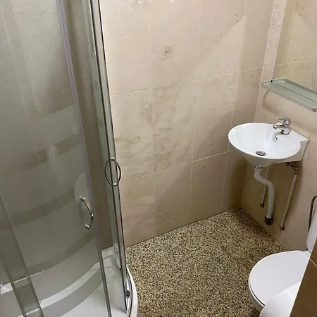 Rooftop By Beeflats 호스텔