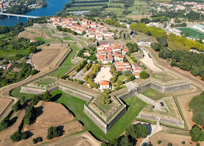 Rooftop By Beeflats Valenca